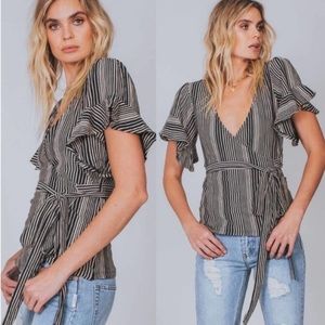 Free People Wrapped Around My Finger Short Sleeve Top / Blouse Sz XS